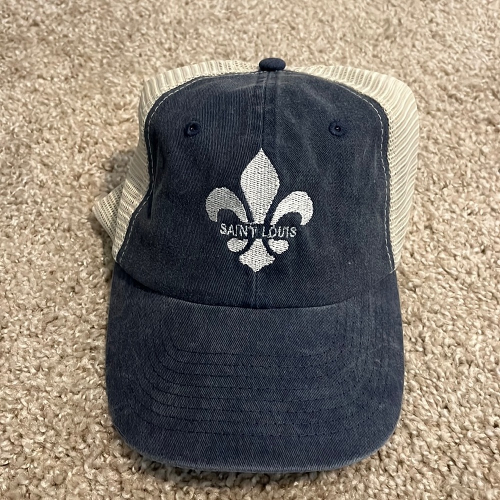 St. Louis Fleur-de-lis hat - Picture 1 of 1